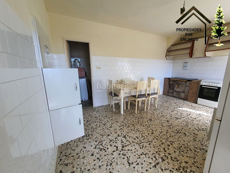 Foto db329e01-16b2-4e12-be6f-e98e5278f35f. Casa amb aparcament a Moaña