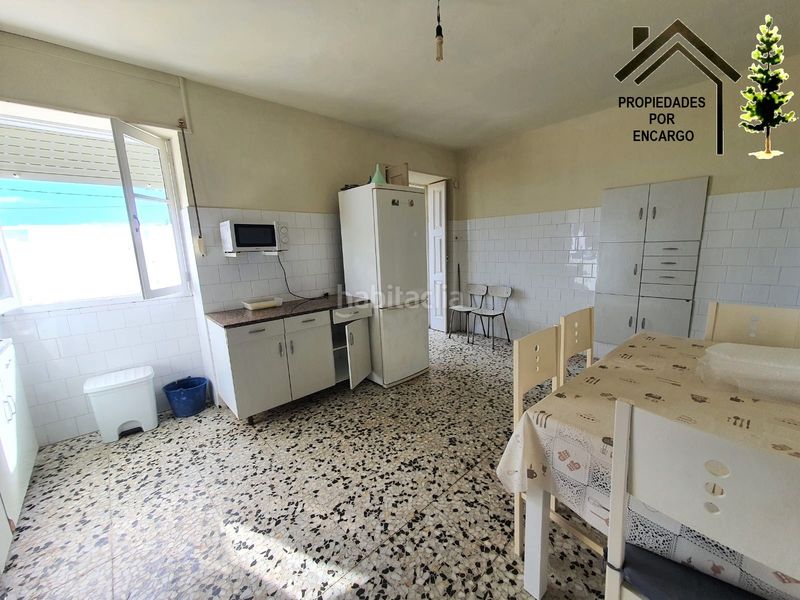 Foto db4e5c73-74b2-4f24-9c99-cb1d908a9de8. Casa amb aparcament a Moaña