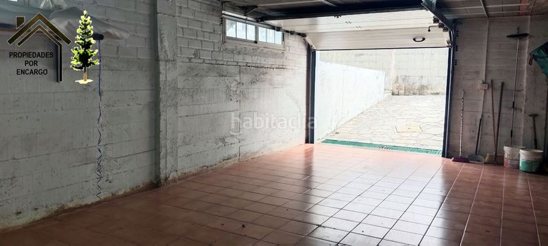 Foto e1366e99-9444-4819-81ce-63aded41c33d. Xalet amb xemeneia calefacció aparcament a Moaña
