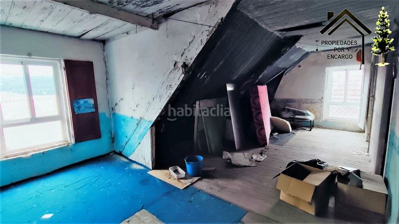 Foto ec15e89e-8f7c-4c89-8ae2-b3dcc977d1f1. Casa adossada a Moaña