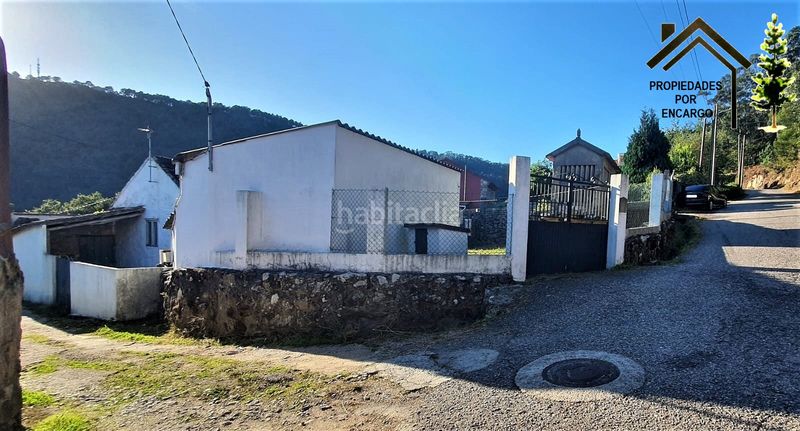Foto 57f2b5c0-96e1-46cf-a232-ccf619ff1609. Casa amb aparcament a Coiro Cangas