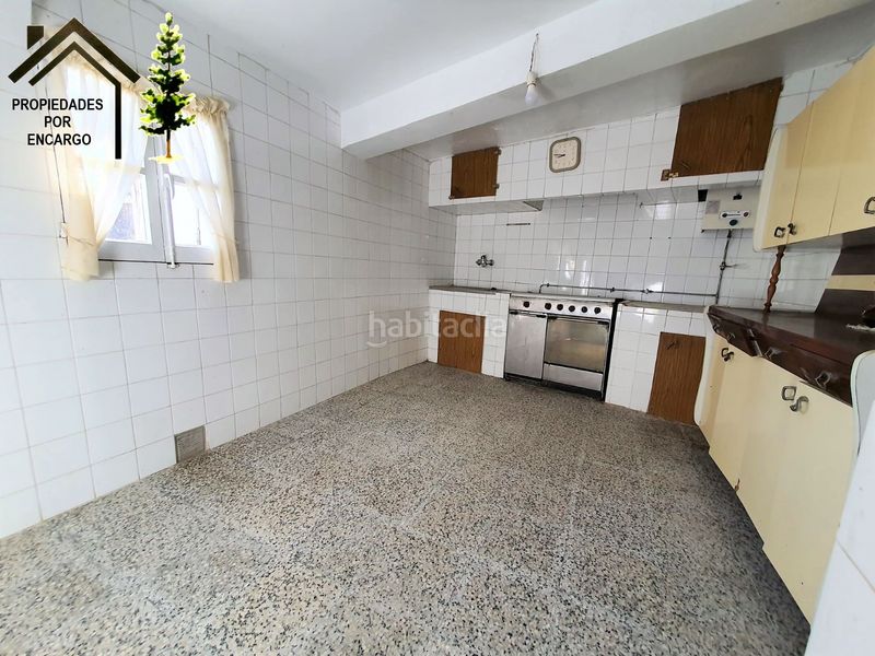 Foto 61cb5217-c83a-4878-8d0a-1ee7c834f499. Casa amb aparcament a Coiro Cangas