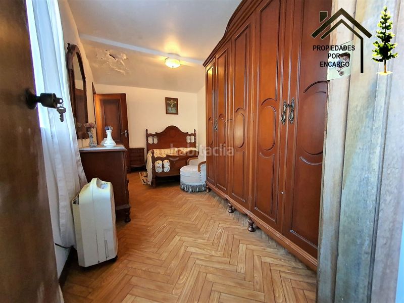 Foto 8209d7cd-7219-4a51-ae39-174807a1c552. Casa amb aparcament a Coiro Cangas