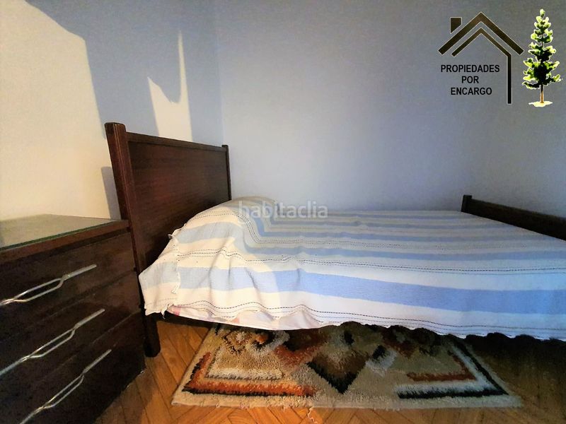 Foto a40587bf-b4e3-4f3b-b007-c247fff7a6a0. Casa amb aparcament a Coiro Cangas