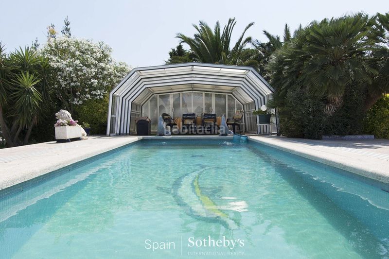 Foto cb496901-0846-4ea4-bda9-43fe67d75bf7. Casa amb calefacció aparcament piscina a Carmençó Empuriabrava