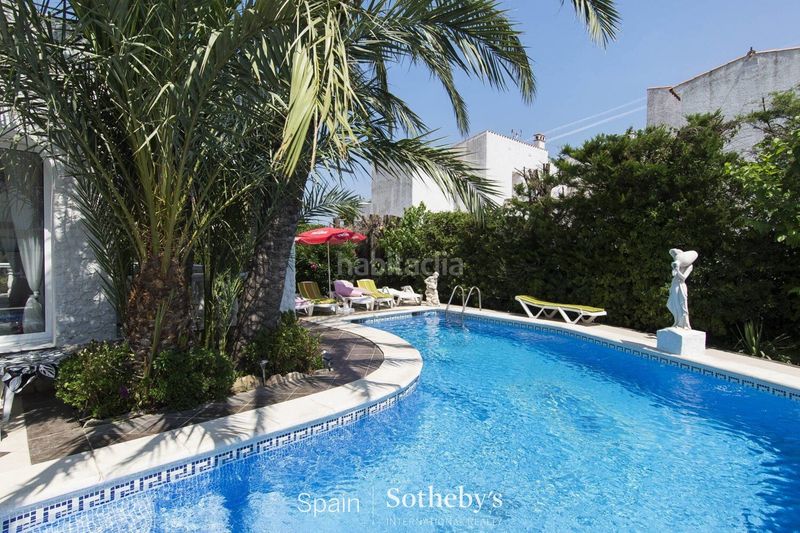Foto df9a4ddd-3599-4cf2-86e3-b32ede73068c. Casa amb calefacció aparcament piscina a Muga - Gran Reserva - Badia Empuriabrava
