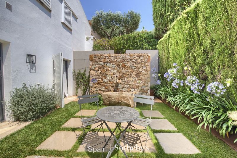 Foto 8b6507df-ae03-4220-9e56-5a1018f052de. Apartament amb calefacció aparcament piscina a Fornells-Aiguablava Begur