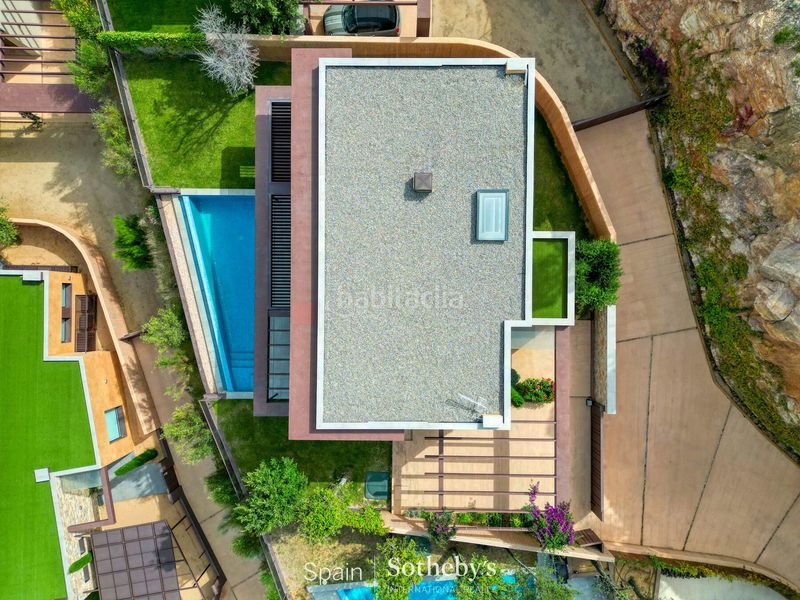 Foto 18af68a7-5fac-4e01-9fc9-20e3f3cb6cd0. Casa amb calefacció aparcament piscina a Sa Riera-Sa Fontansa Begur
