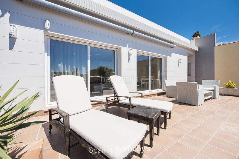 Foto 6c994b73-0474-46c0-8a81-8f663cc196c0. Casa con riscaldamento parcheggio piscina in Fenals Lloret de Mar