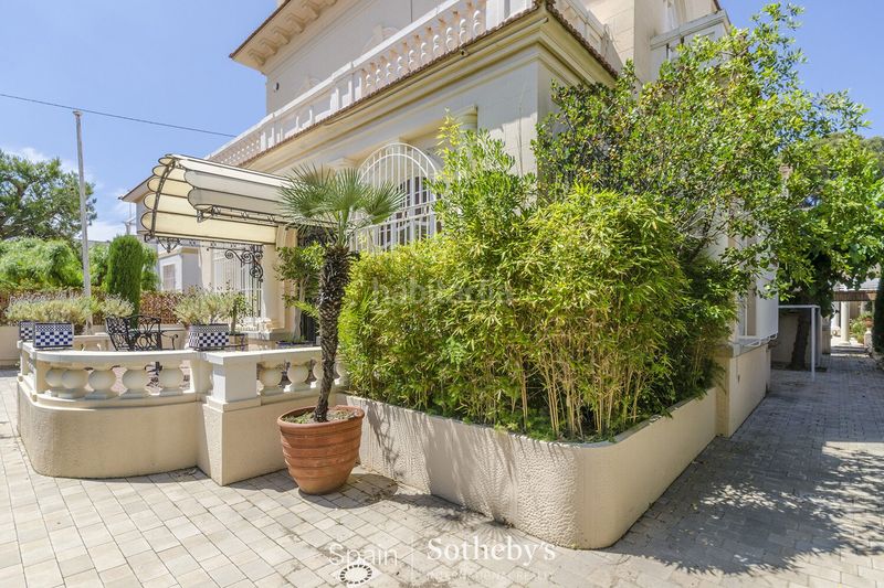 Foto 5a7c9880-b30f-41ae-b424-f795e942a664. Casa amb calefacció aparcament piscina a Can Girona - Terramar - Vinyet Sitges
