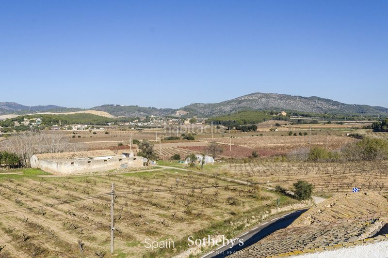 Foto 18ce49a9-d0e3-41df-8334-c0850fa41f0e. Masia amb calefacció aparcament a Masia Nova-Solicrup Vilanova i la Geltrú