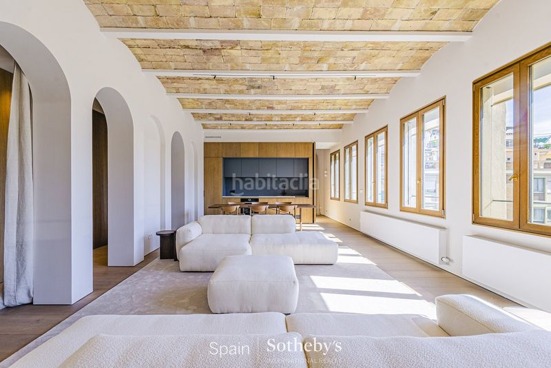 Foto 1ee53f3a-8a45-4d19-be9c-9ec79c3f857e. Apartament amb calefacció a Dreta de l´Eixample Barcelona