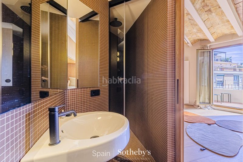 Foto 37f566bc-e73c-4618-a4a9-37d236662780. Apartament amb calefacció a Dreta de l´Eixample Barcelona