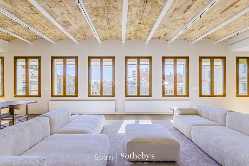 Foto adbd17ec-3223-4bee-b19d-b6ff79e6a5a0. Apartament amb calefacció a Dreta de l´Eixample Barcelona