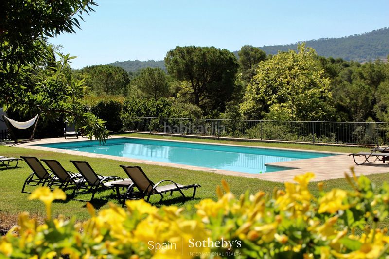 Foto 83c3221e-e509-4fc7-8588-eacccfabafad. Casa amb calefacció aparcament piscina a Torre de Claramunt (La)