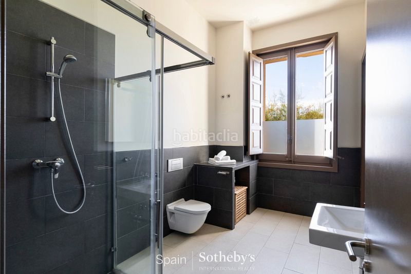 Foto 9a753e39-3791-4263-a228-e1151cefe76a. Casa amb calefacció aparcament piscina a Torre de Claramunt (La)