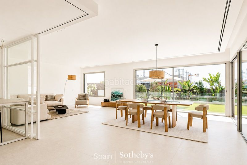 Foto ff20fffa-4afe-4c3f-89e6-945550d06579. Maison avec chauffage parking piscine dans La Plana Sitges