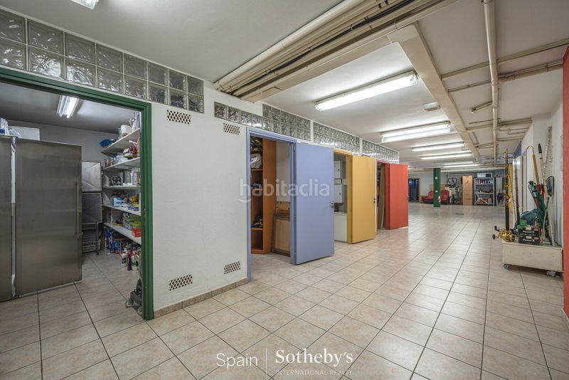 Foto 1bb8d247-c79a-49aa-992f-5db82782b08b. Casa amb calefacció aparcament piscina a Eixample Residencial Escala (L´)