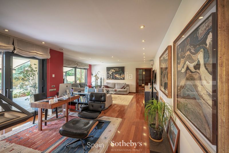 Foto d1aa9a15-f330-4130-97bb-ca7eea223220. Casa amb calefacció aparcament piscina a Eixample Residencial Escala (L´)