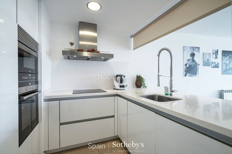 Foto d4172938-8790-49e3-ade3-67da3b9b42b4. Apartament amb calefacció aparcament a Centre Roses