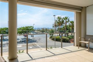 Piccolo appartamento in Centre. Apartamento frente al mar en puerto deportivo  roses