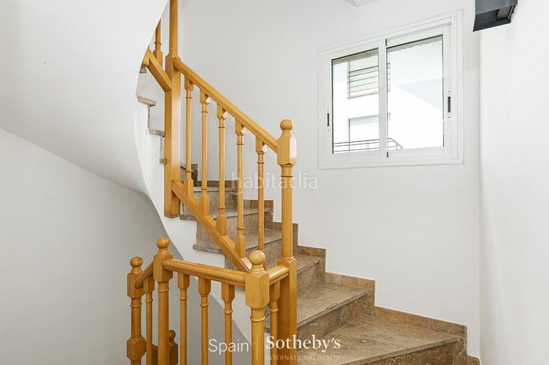 Foto d6565845-a72b-415d-a0ef-0b0473940aad. Casa aparellada amb calefacció aparcament a Can Girona - Terramar - Vinyet Sitges