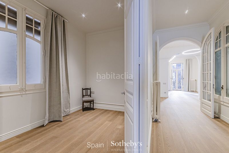 Foto 92782bda-f6c1-4212-87ea-16e56513a4e7. Apartament amb calefacció a Dreta de l´Eixample Barcelona
