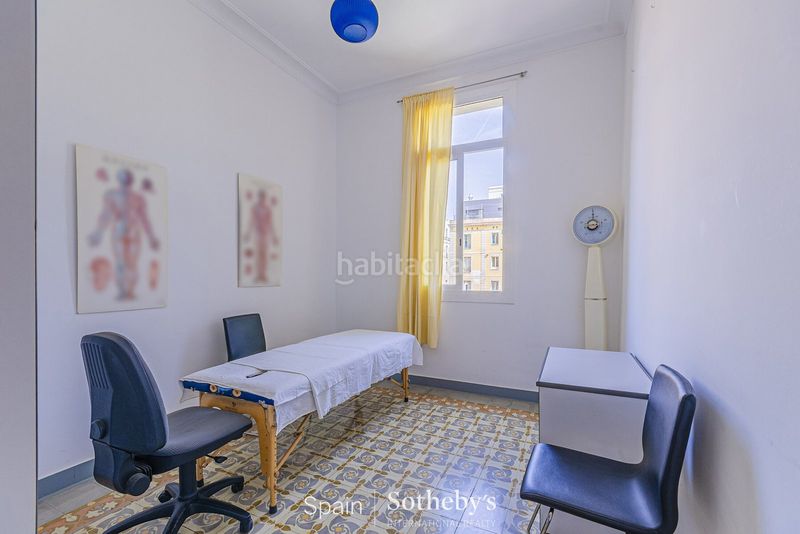 Foto 2eb3ed77-22c6-43f6-b7ef-d5fcf93e636d. Apartament amb calefacció a Dreta de l´Eixample Barcelona