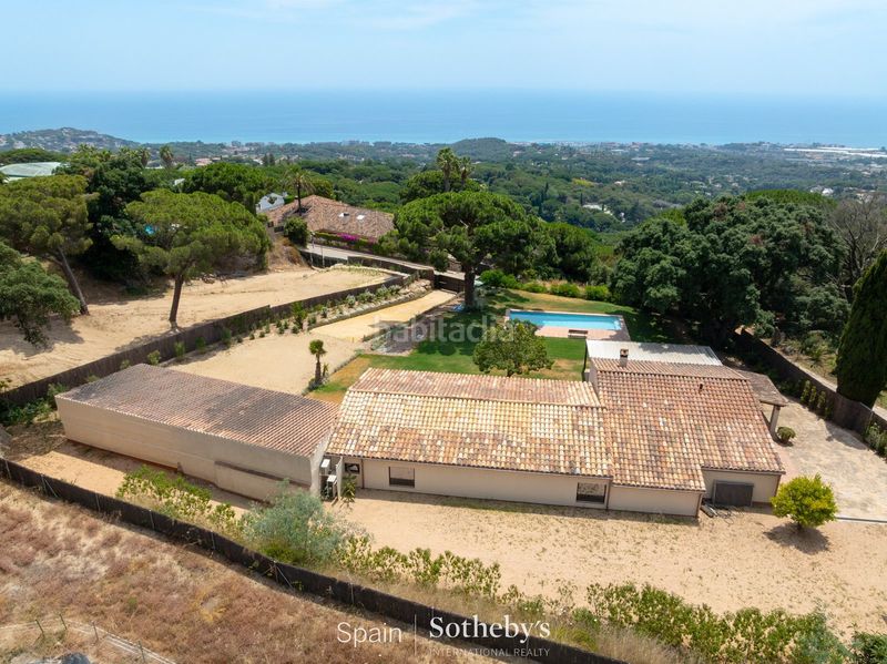 Foto 68794475-0024-4cf8-ae67-ac2a50618622. Casa amb calefacció aparcament piscina a Supermaresme Sant Andreu de Llavaneres