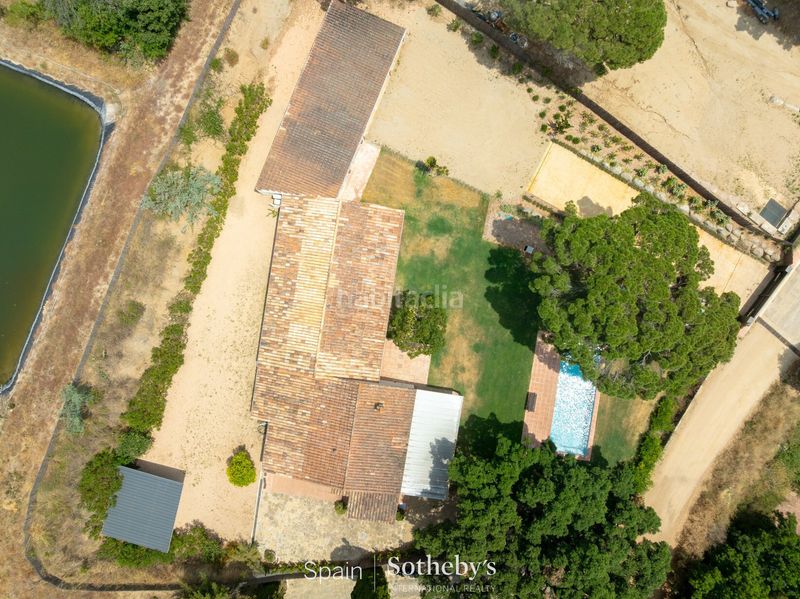 Foto 95706a43-39da-4ea9-9b80-47af0a3e0068. Casa amb calefacció aparcament piscina a Supermaresme Sant Andreu de Llavaneres