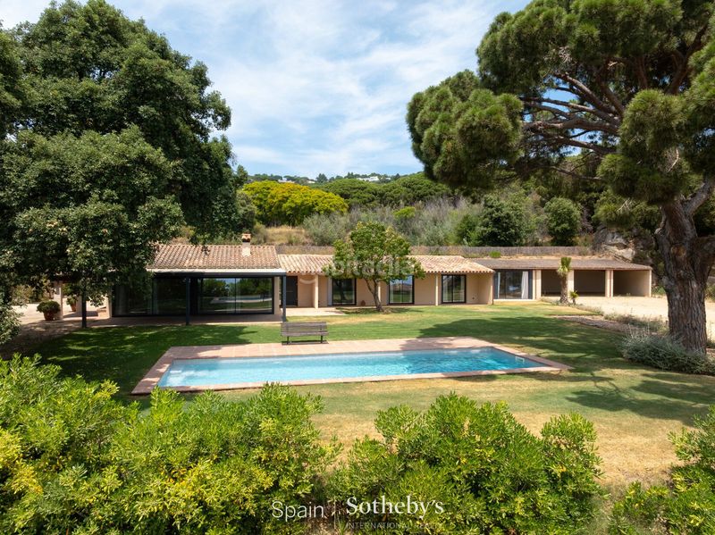 Foto d7c772f3-9419-4905-91db-be3bb292670f. Casa amb calefacció aparcament piscina a Supermaresme Sant Andreu de Llavaneres