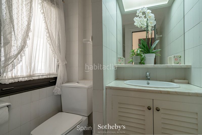 Foto aeb6f13f-a467-49ae-a8c2-d5657bd9001e. Casa amb calefacció aparcament piscina a Nord Roses