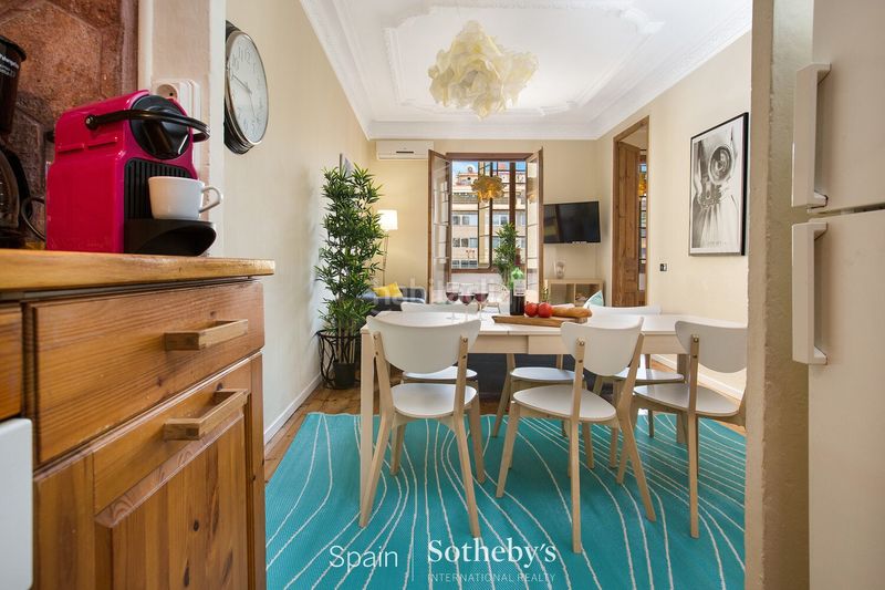Foto a5ad70a9-594c-4c0f-86f3-80f2453cc955. Apartament amb calefacció a Dreta de l´Eixample Barcelona