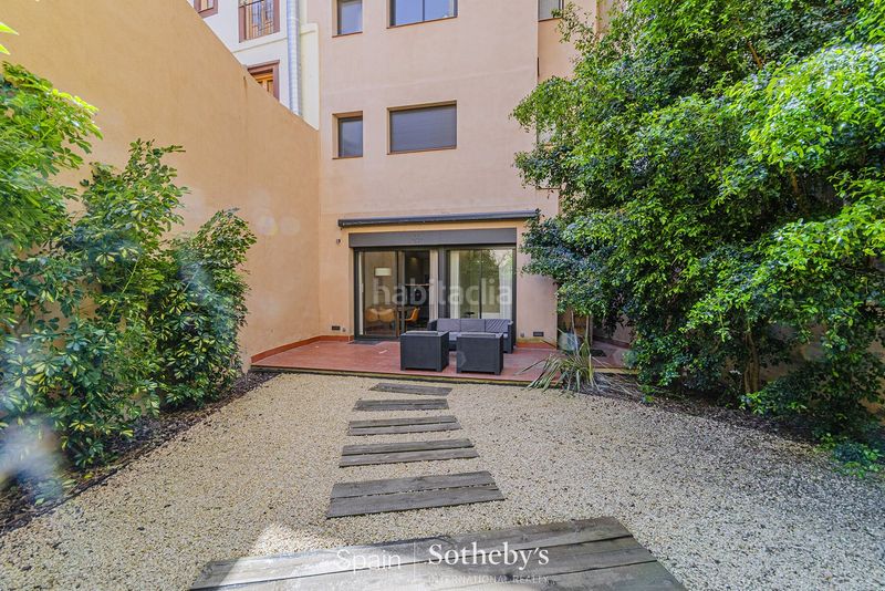 Foto 2c12f71d-f48e-4d6a-87b5-88e9f079b38b. Apartament amb calefacció a Raval Barcelona