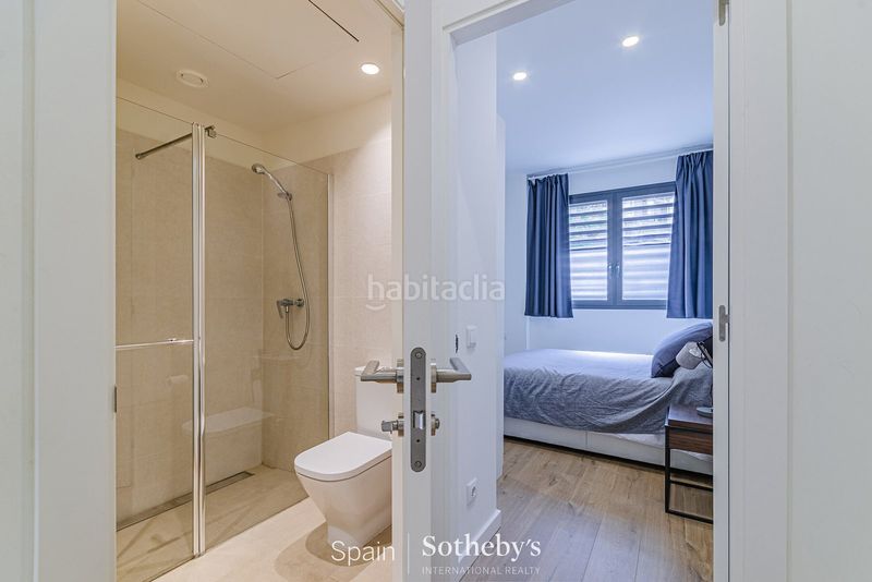Foto 32a2683d-4e16-482e-8905-850177314c4f. Apartament amb calefacció a Raval Barcelona