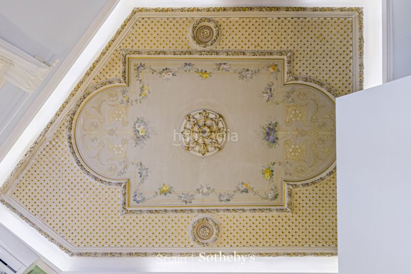 Foto bbb8f6a9-f8b6-495c-93ee-f3913740f92b. Apartament amb calefacció a Vila de Gràcia Barcelona