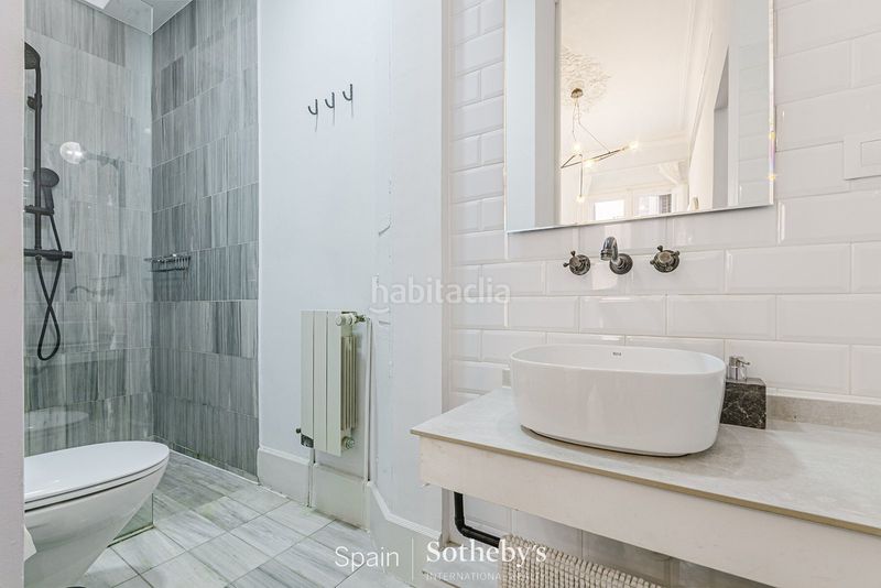 Foto d39185d2-3d7e-4739-baba-52cef16e0dd7. Apartament amb calefacció a Vila de Gràcia Barcelona