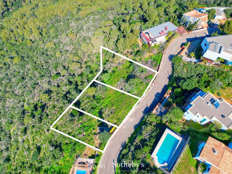 Foto 9ab2c5d9-cfc9-4457-b3e2-48d54e3c936d. Terreny residencial a Aiguafreda-Sa Tuna Begur