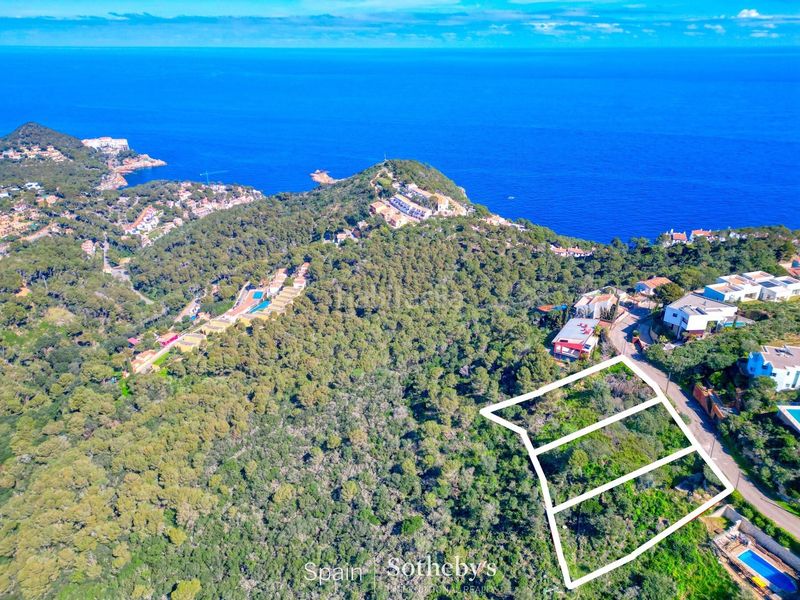 Foto b211d83b-80bb-481b-9921-d2ca11427014. Terreny residencial a Aiguafreda-Sa Tuna Begur