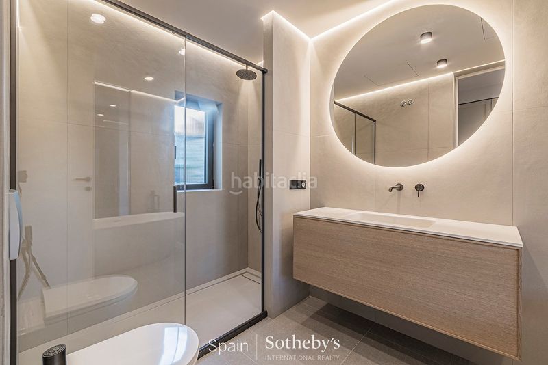 Foto 2b1f1dd5-adb3-43f6-ac2d-cf008bffd0d4. Apartament a Sant Gervasi - Galvany Barcelona