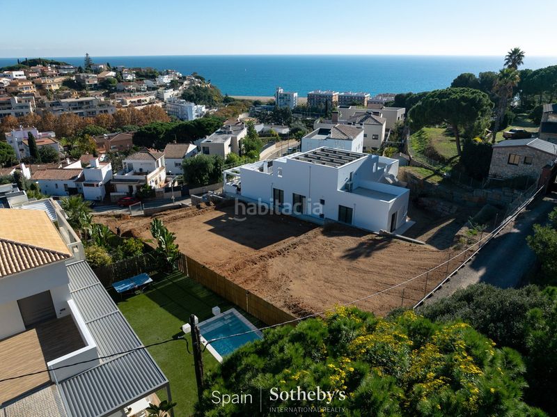 Foto 94ef6442-b9c7-4c5b-8a6b-fe09b746c496. Terreny residencial a Canet de Mar