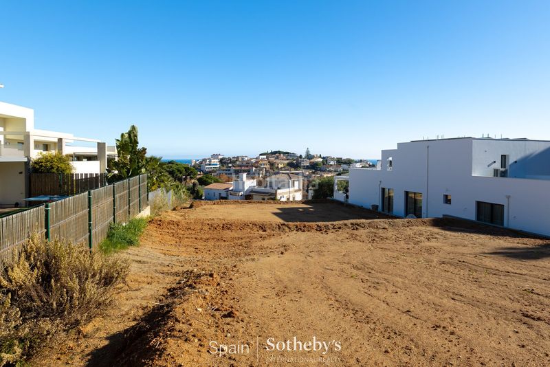 Foto d2ae58f1-0244-4848-910b-de68699c25b6. Terreny residencial a Canet de Mar
