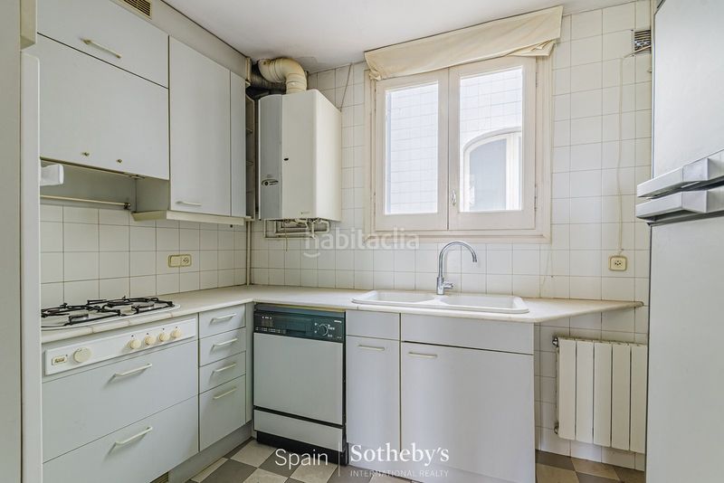 Foto deb56a59-6638-48ff-ada8-4447ab03cd66. Apartament amb calefacció a Dreta de l´Eixample Barcelona