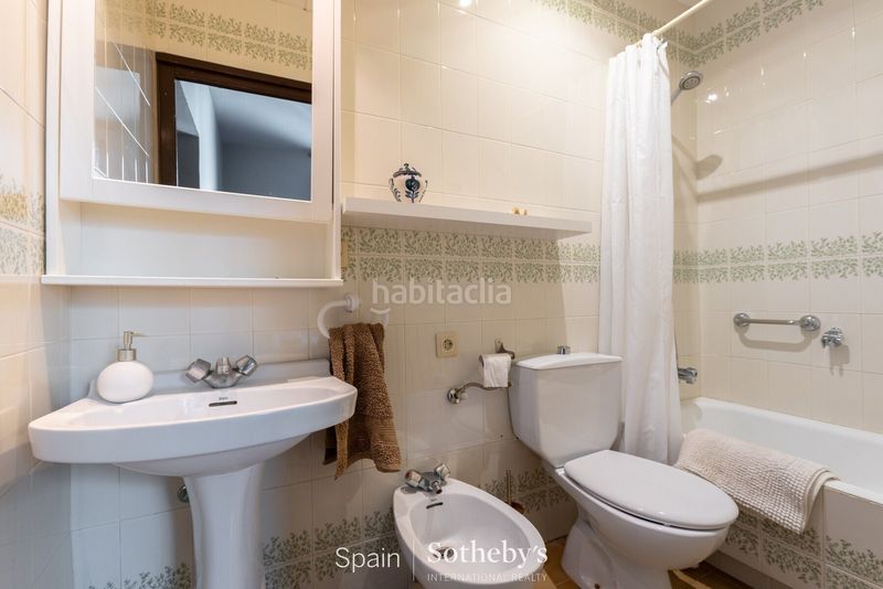 Foto 4a8e216d-f3eb-4a70-908a-330171cc62f9. Haus mit heizung parking pool in Cabrera de Mar