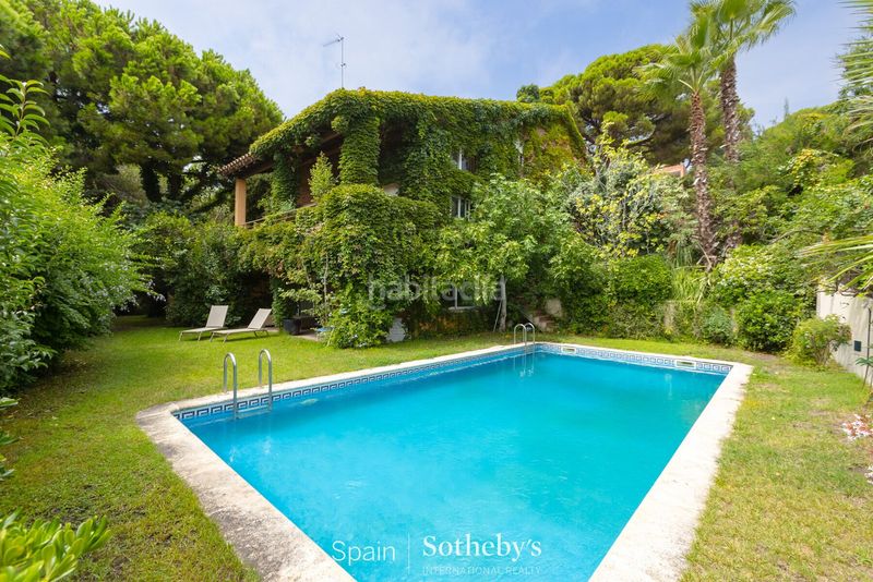 Foto 6293cbe7-91c4-4347-88a9-2c116ad0b1b0. Casa con riscaldamento parcheggio piscina in Cabrils