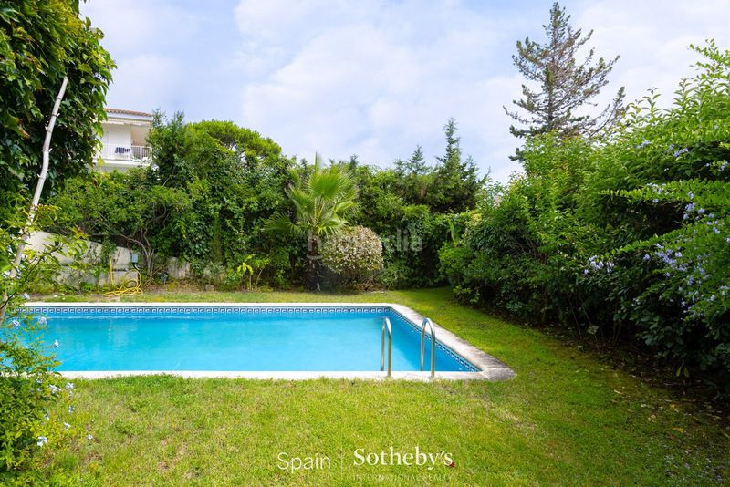 Foto 98864418-6d23-4583-acd7-95b2fa024f8f. Casa con riscaldamento parcheggio piscina in Cabrils