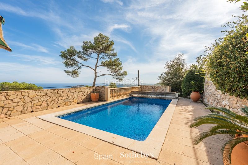 Foto 4a5afefc-a586-484c-9776-bffbec359bdf. Casa amb calefacció aparcament piscina a Fornells-Aiguablava Begur