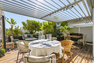 Appartement à Mas d´En Serra - Els Cards. Dúplex con licencia turística en casas del mar, a 5 minutos de s