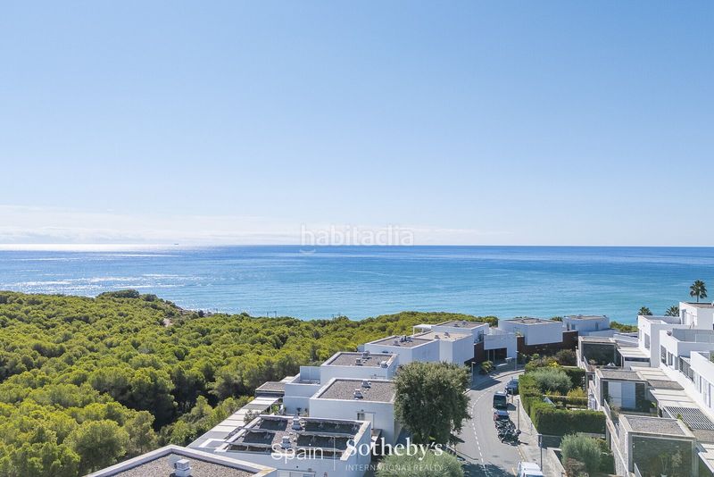 Foto 4c46b1d7-a55c-467d-96fd-38a21b17b5e9. Apartament amb aparcament piscina a Mas d´En Serra - Els Cards Sant Pere de Ribes
