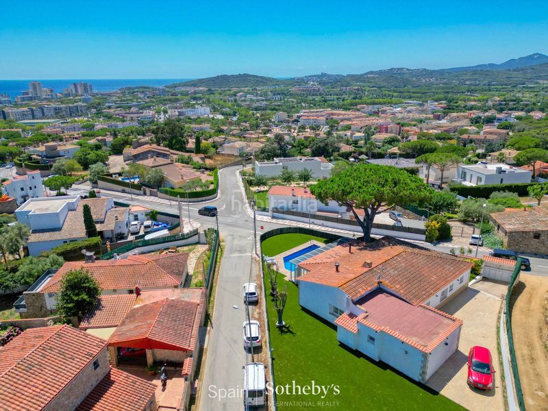 Foto db3badc3-01c8-4fbe-b1e2-f2c02bd5b800. Casa amb calefacció aparcament piscina a Fenals Platja d´Aro